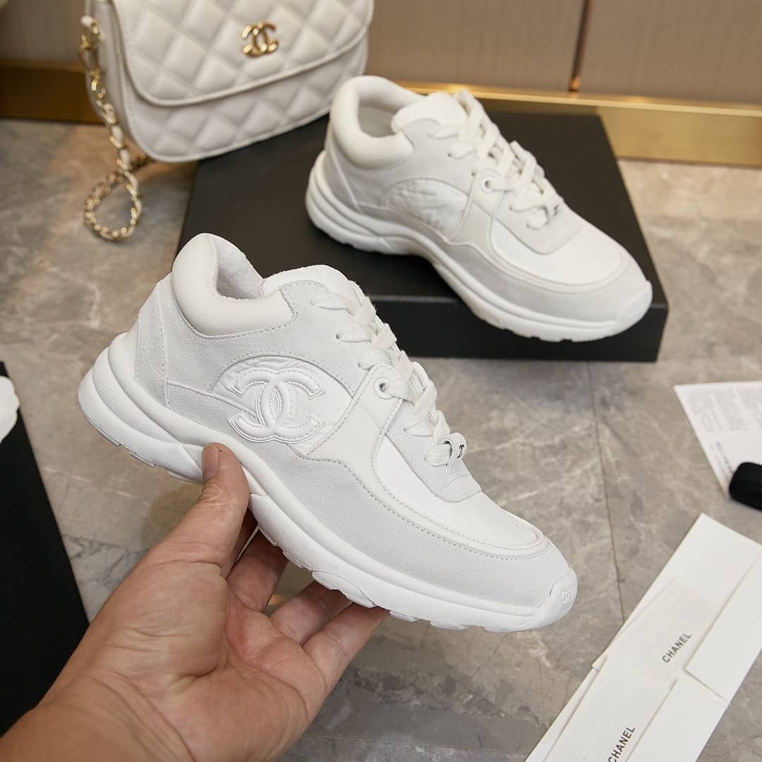 Chanel Low Top Trainer Reflective White Suede - vstockx