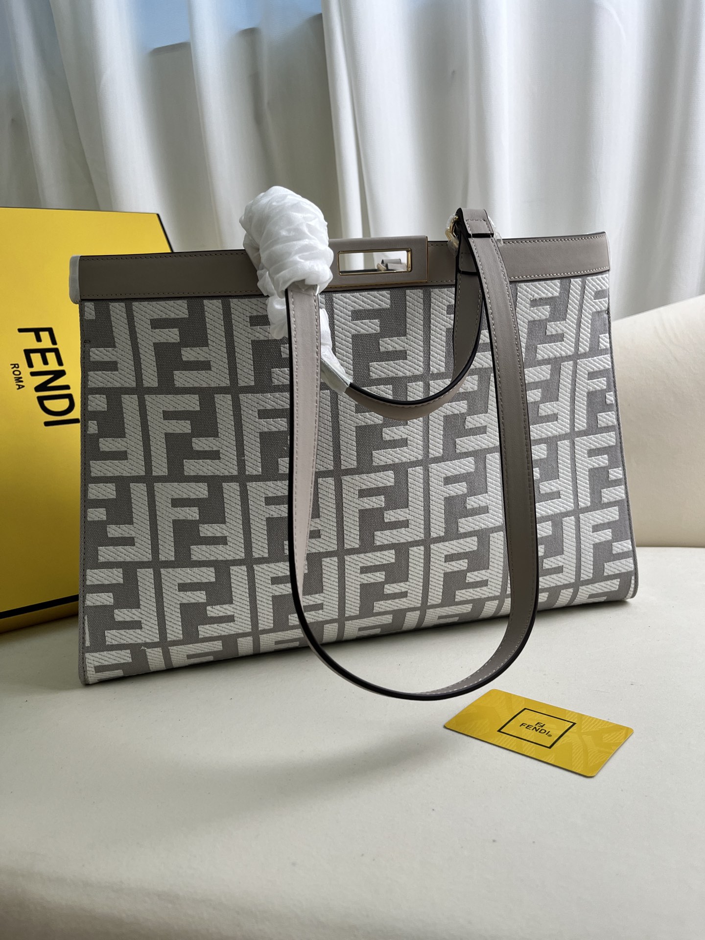 handbags FENDI 1819 size:40*12*29cm - vstockx