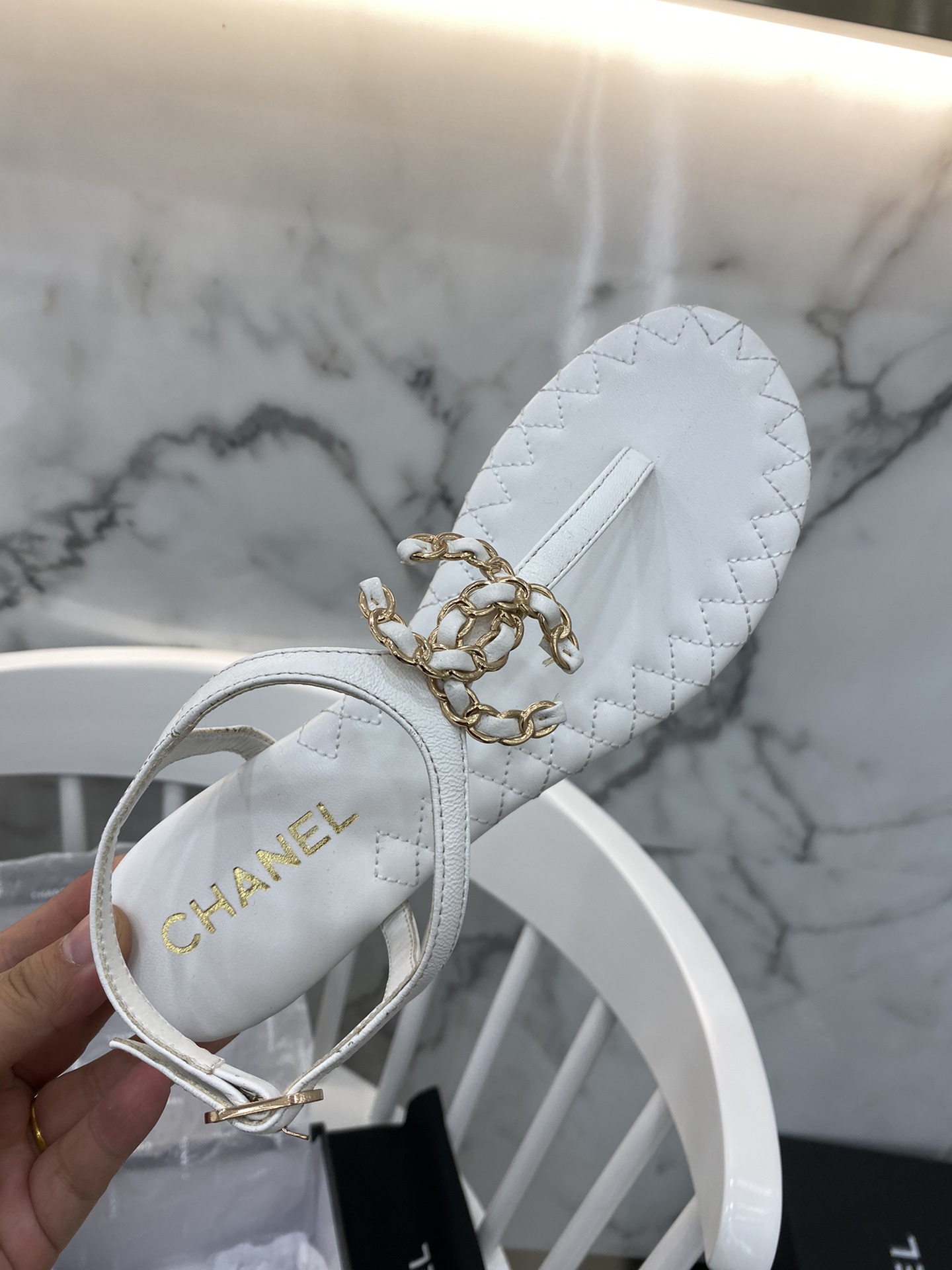 Chanel Slides 52 - vstockx