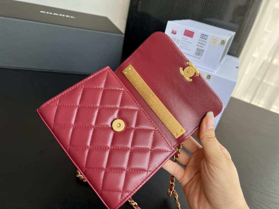 Handbag Chanel AP2945 size 11.5cmx14.5cm5.5 cm - vstockx