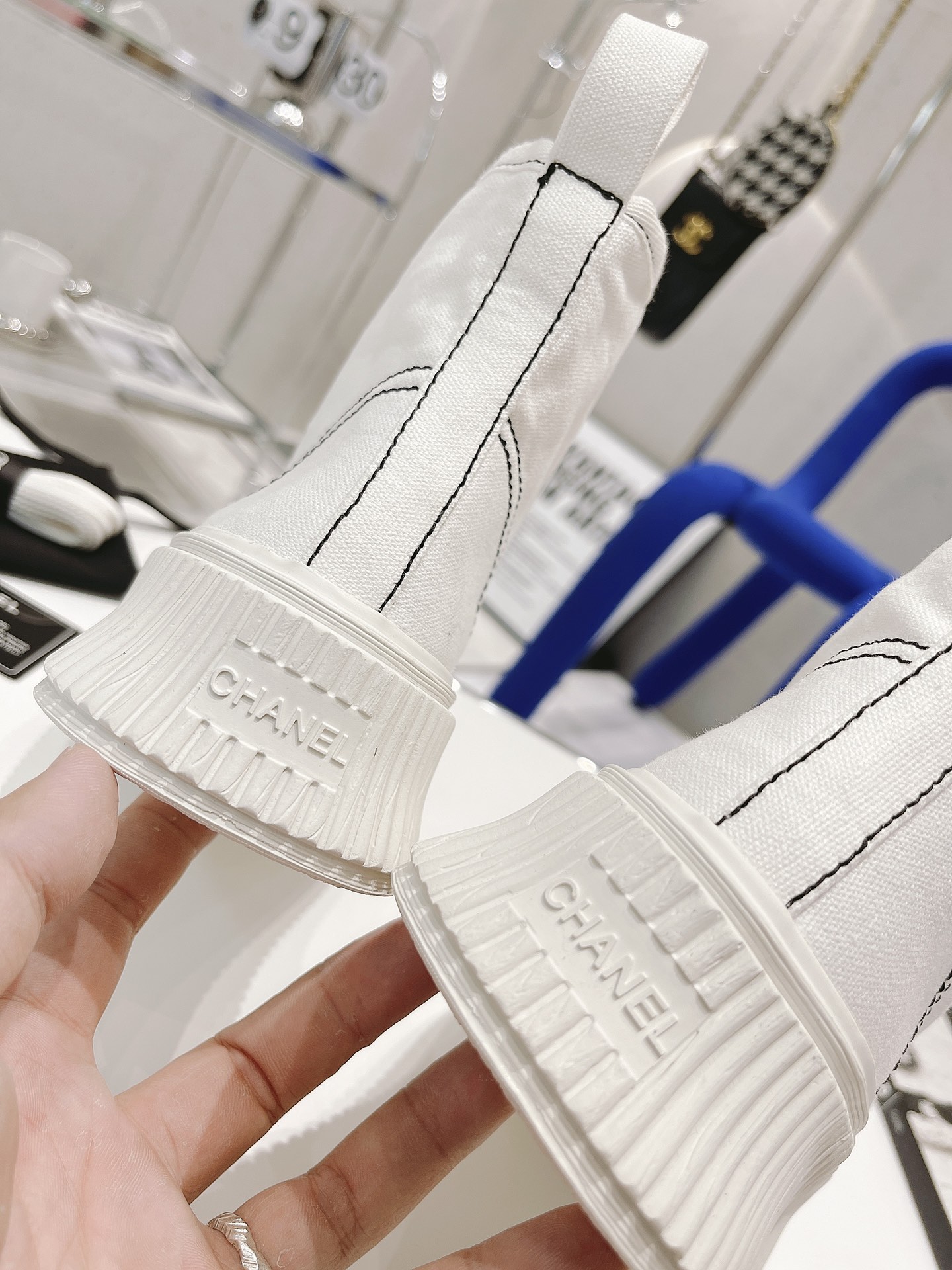 Chanel Platform Sneaker 10 - vstockx