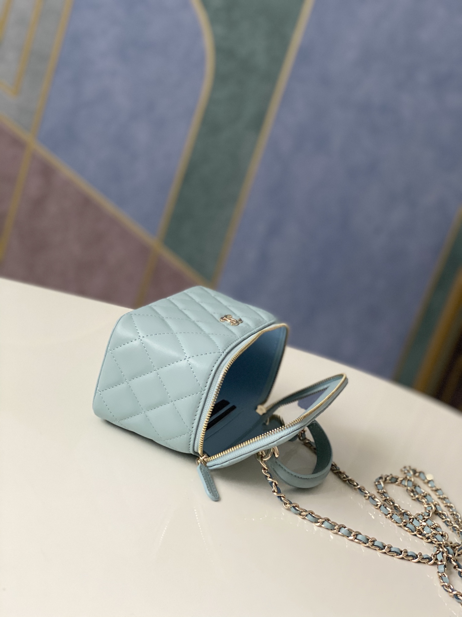 Handbag chanel 81190 size 9.5 17 8 cm - vstockx