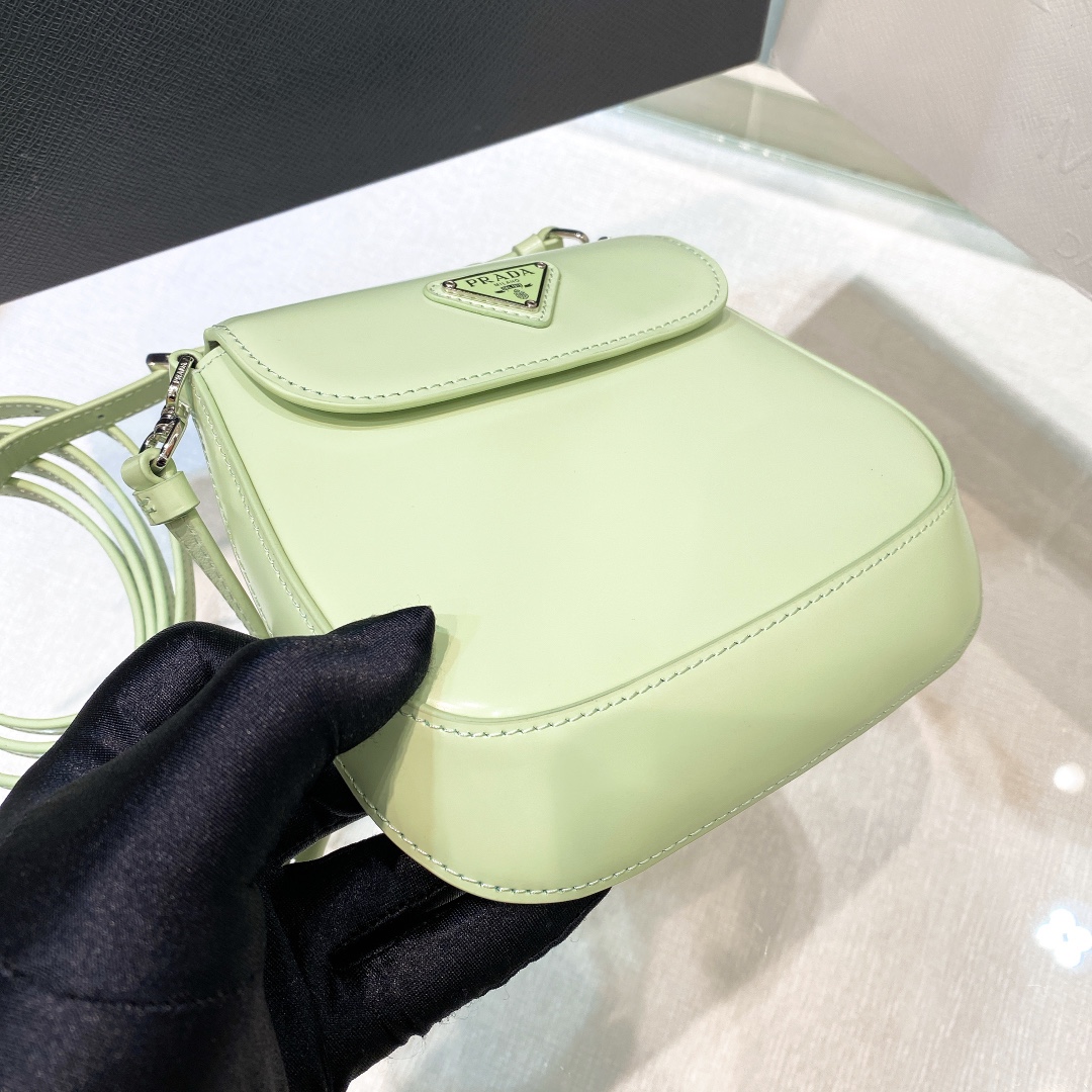 handbags prada 1BH188 zise ?7*14.5*7cm - vstockx