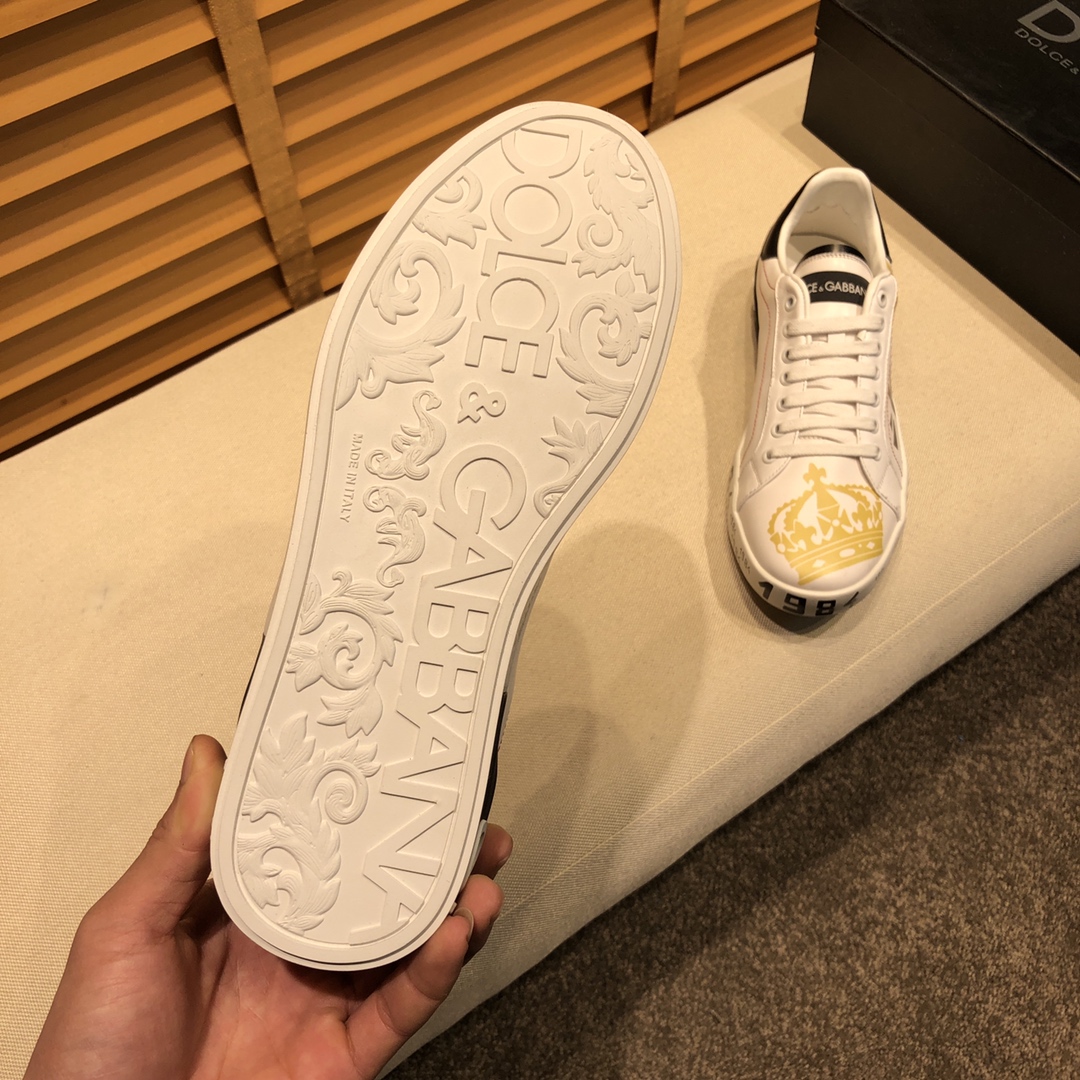 Dolce & Gabbana Low Tops Sneakers 134 - vstockx