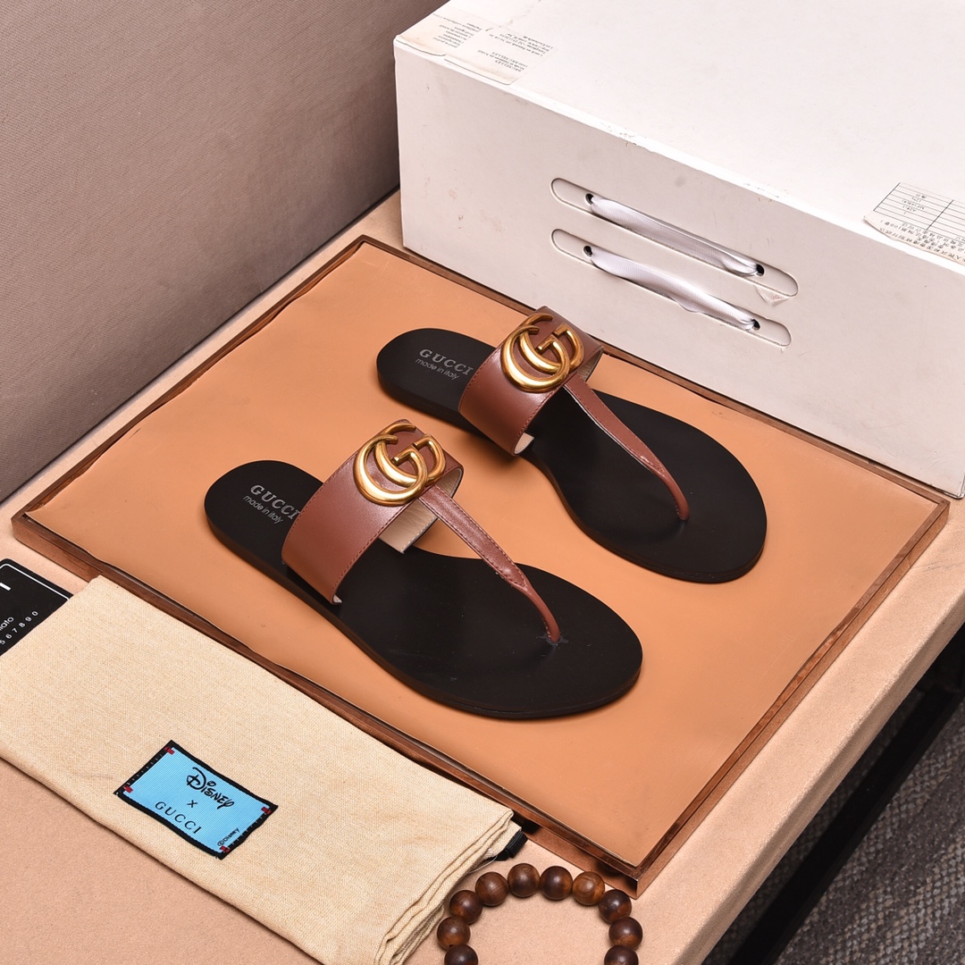 Gucci Slippers 8 - vstockx