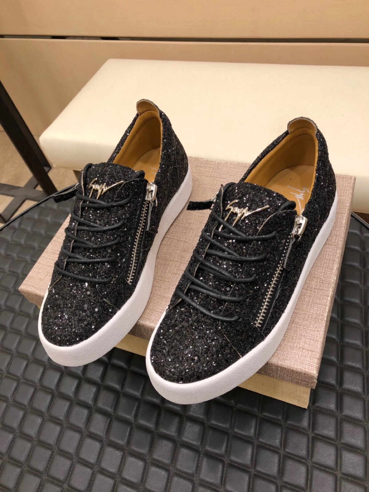 Giuseppe Zanotti Frankie Sneaker 16 - vstockx