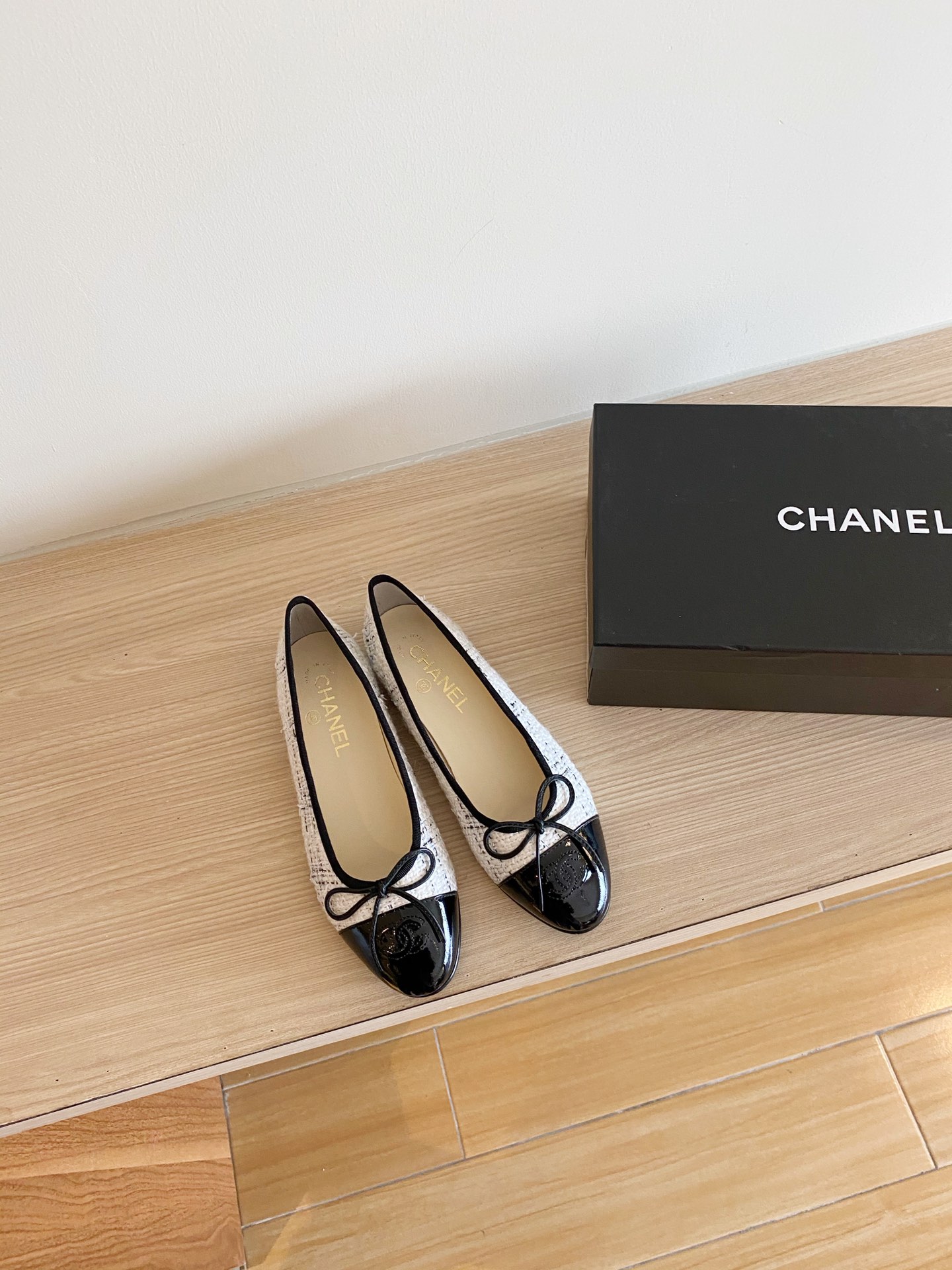 Chanel Ballerinas Fabric & Grosgrain 20 - vstockx