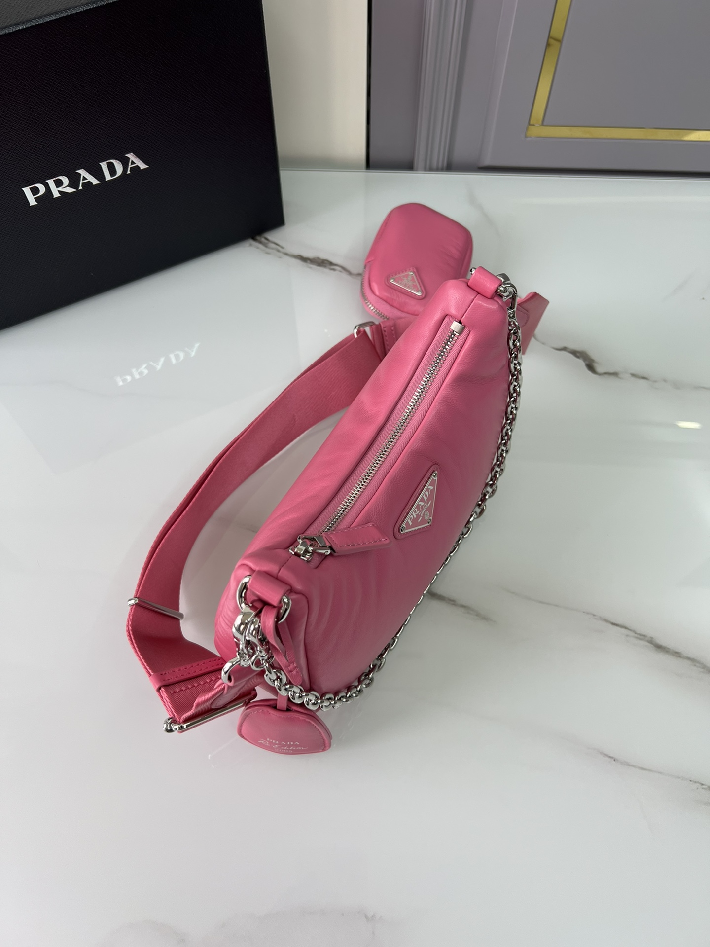 handbags prada 1BH204 22*18*6.5 - vstockx