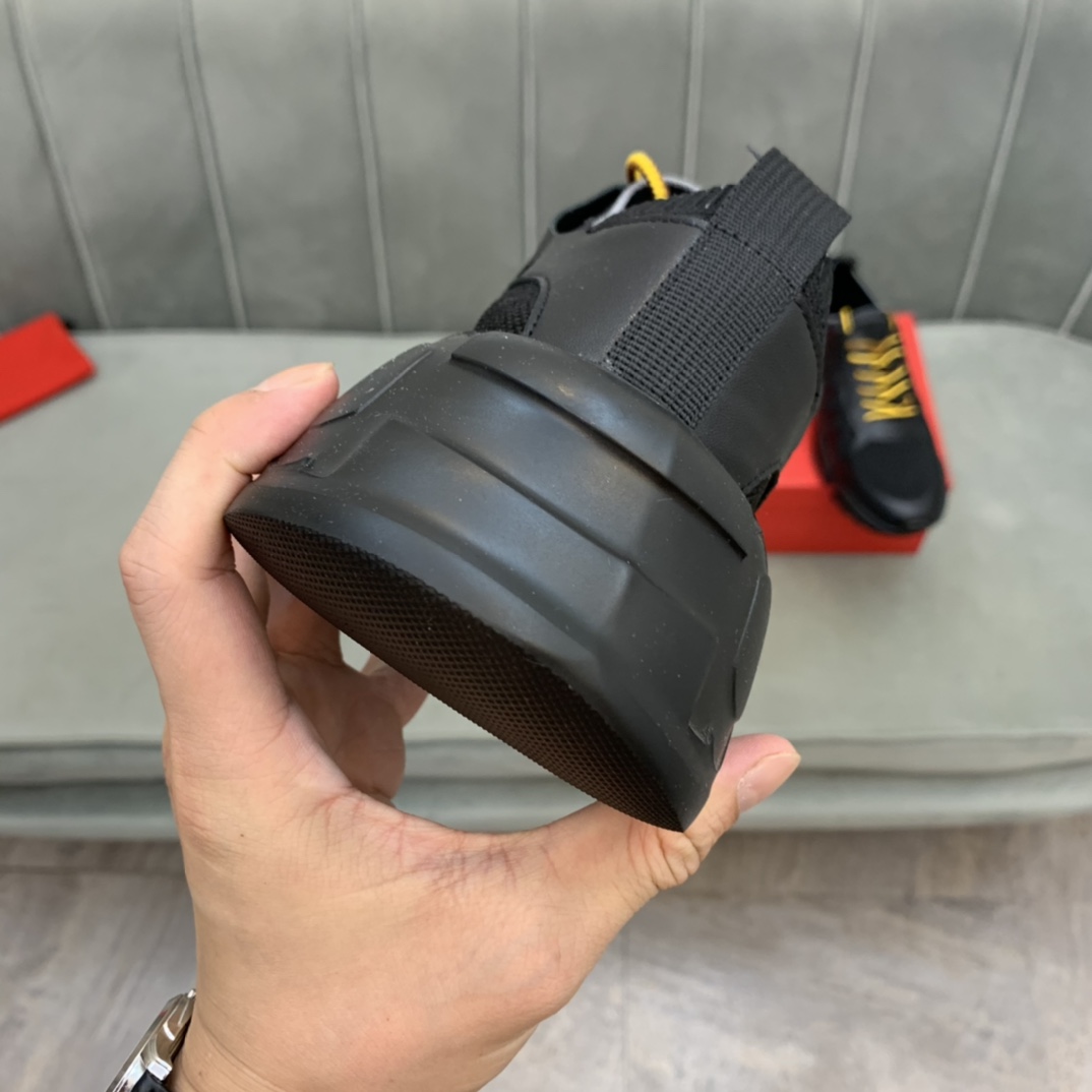 Salvatore Ferragamo Low Top Sneaker 3 - vstockx