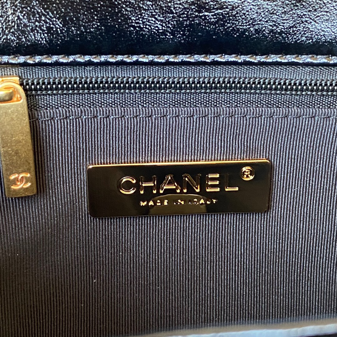 Handbag Chanel AS1160 size 26/30 cm - vstockx