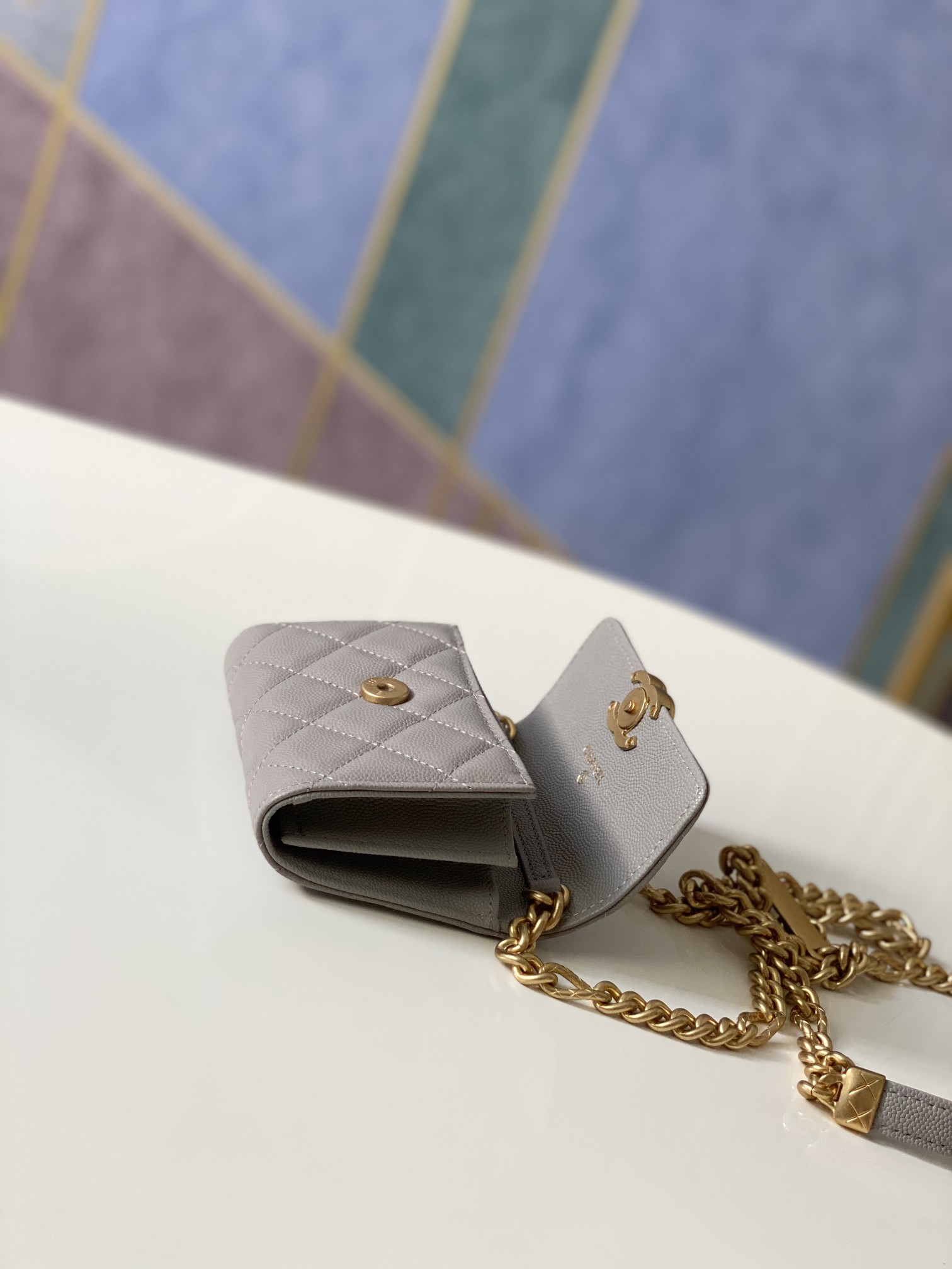 Handbag Chanel 81156 size 12 9 2.5 cm - vstockx