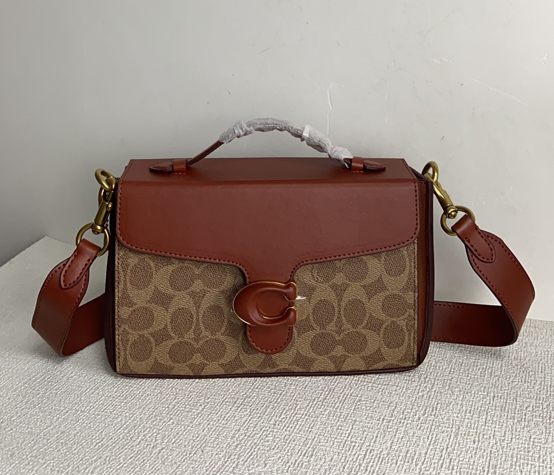 Handbags Coach CH750 size:23*14*5 - vstockx