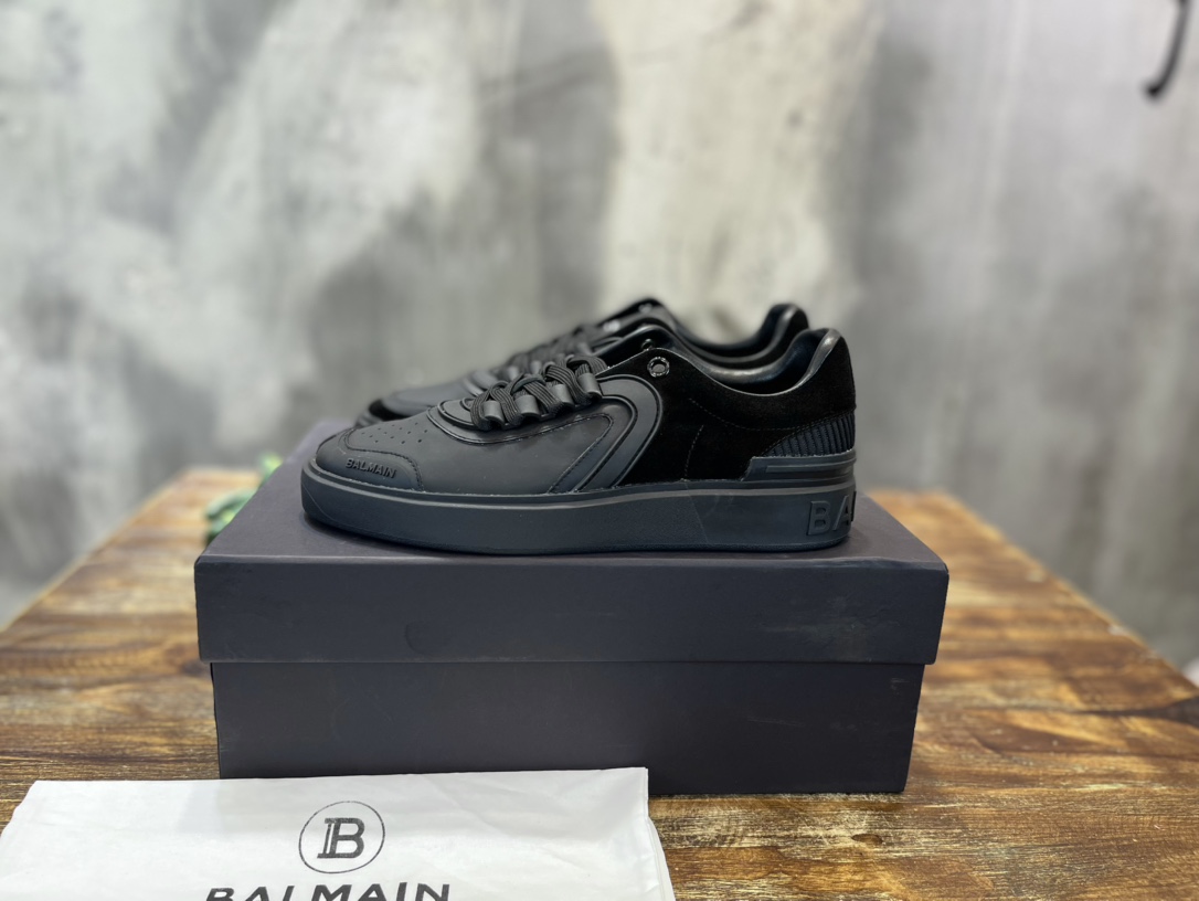 Balmain B-Court sneaker 48 - vstockx