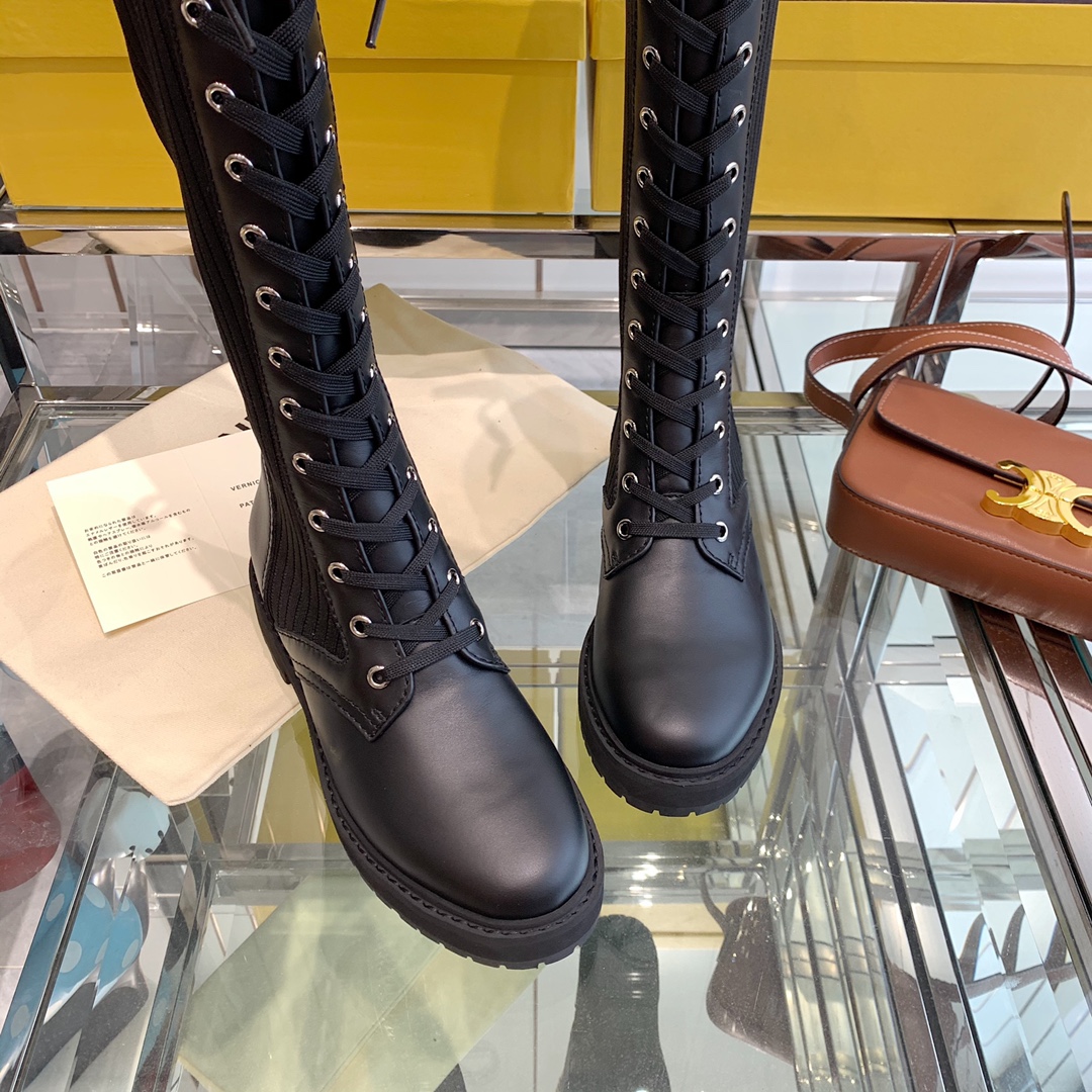 Fendi Boots 10 - vstockx