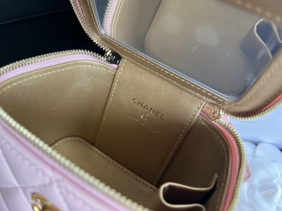 Handbag Chanel AP1447 size 8.5cmx11cmx7 cm - vstockx