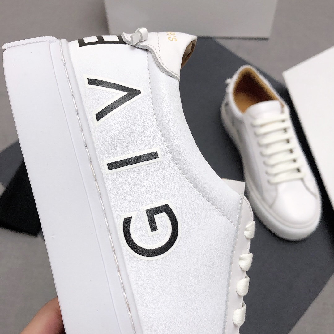 Givenchy Urban Street Logo-print Leather Sneakers 38 - vstockx