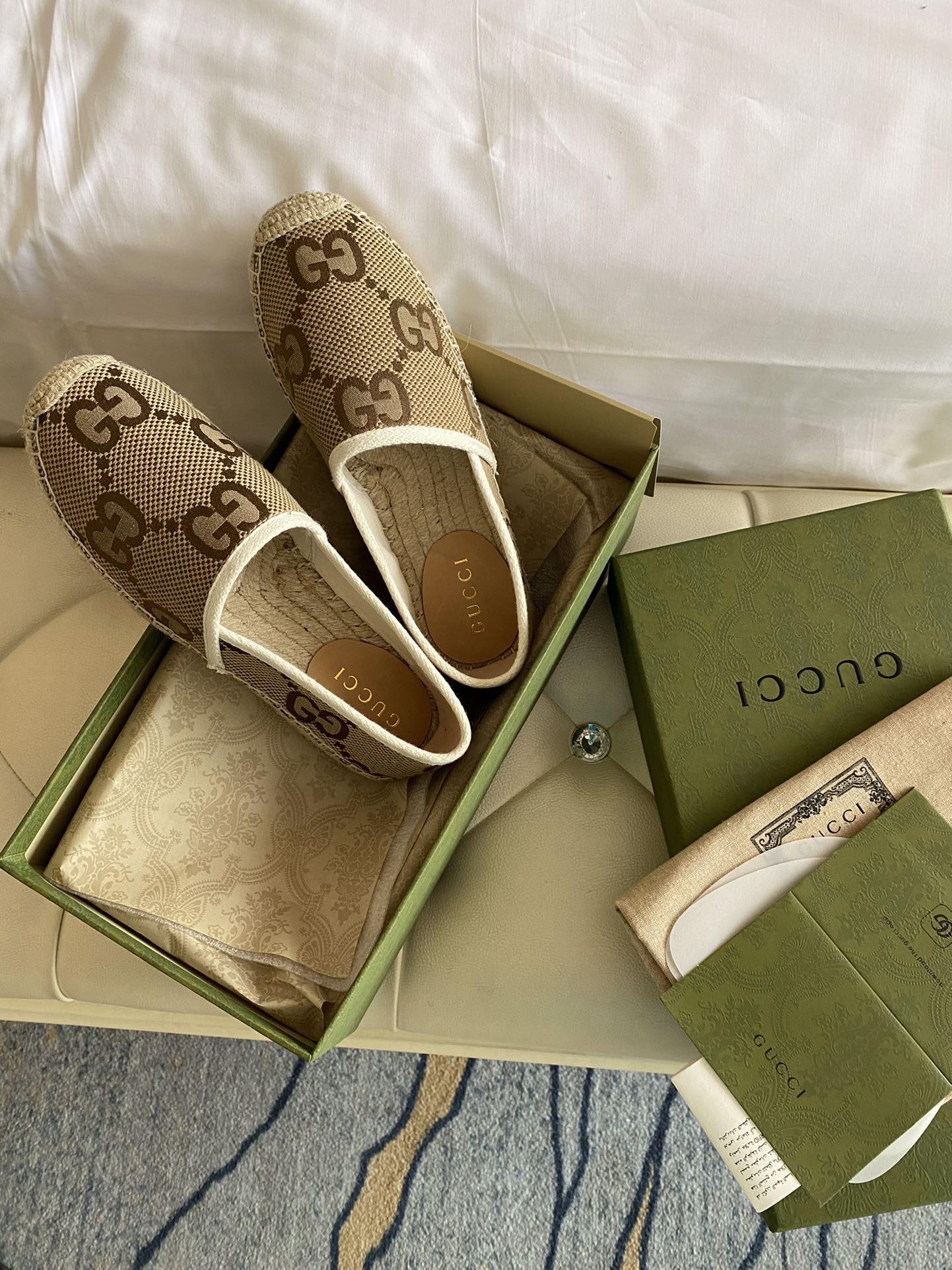 Gucci Leather espadrille with Double G WOMEN 2 - vstockx