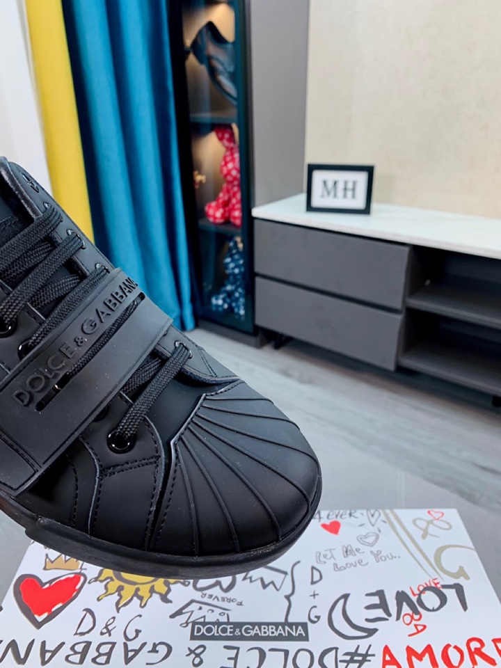 Dolce & Gabbana Low Tops Sneakers 91 - vstockx