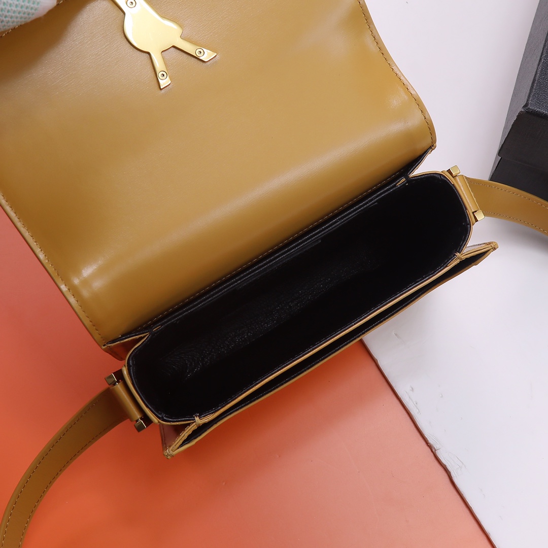 Handbags SAINT LAURENT 634306 size 19x13x5 cm - vstockx