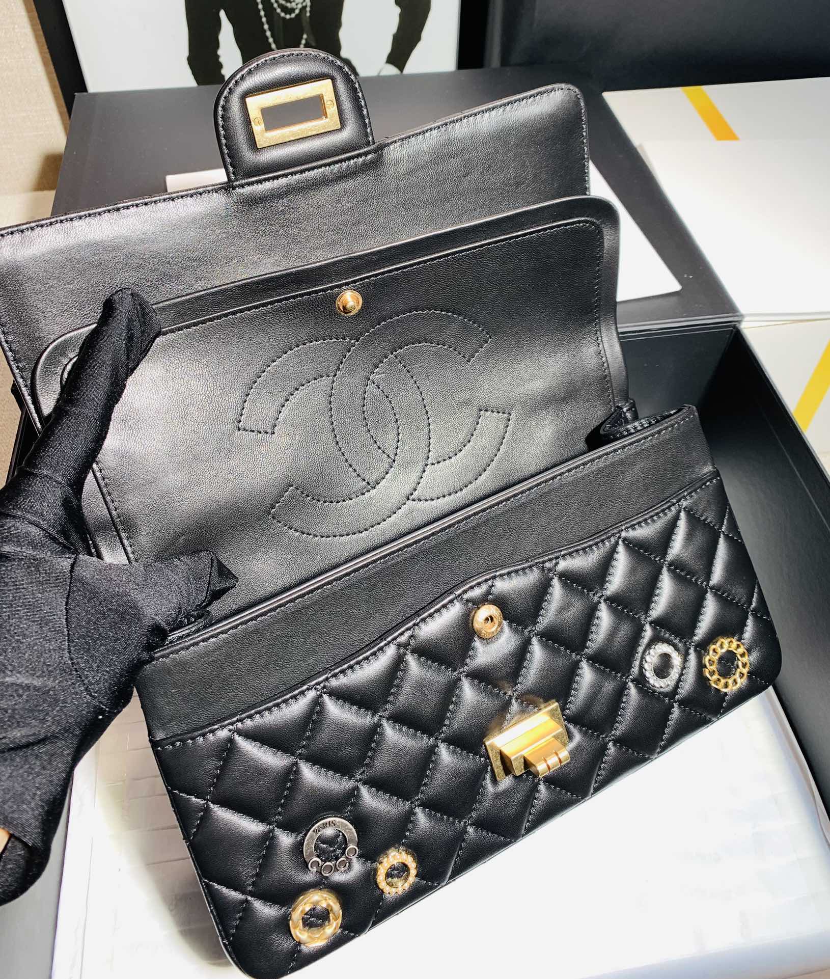 Handbag Chanel size 25 cm - vstockx