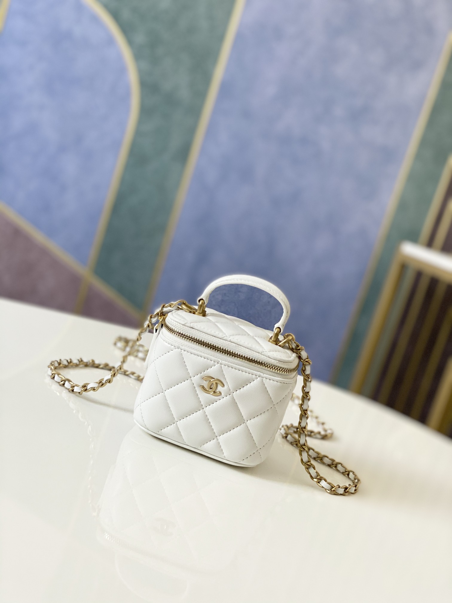 Handbag Chanel 81113 size 10 7 9 cm - vstockx