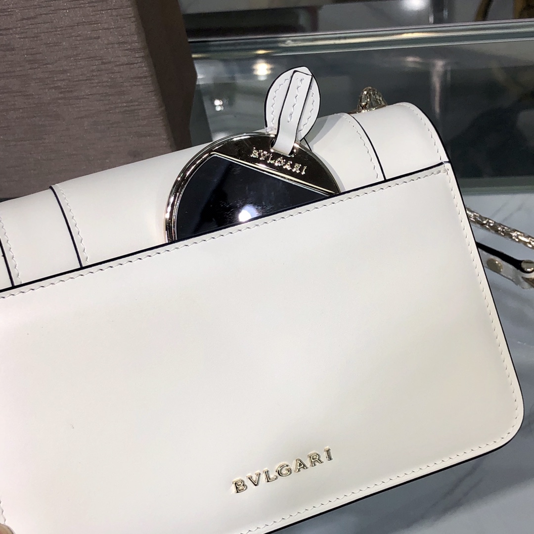 Handbags Bvlgari 9676 size:19*13*7 cm - vstockx