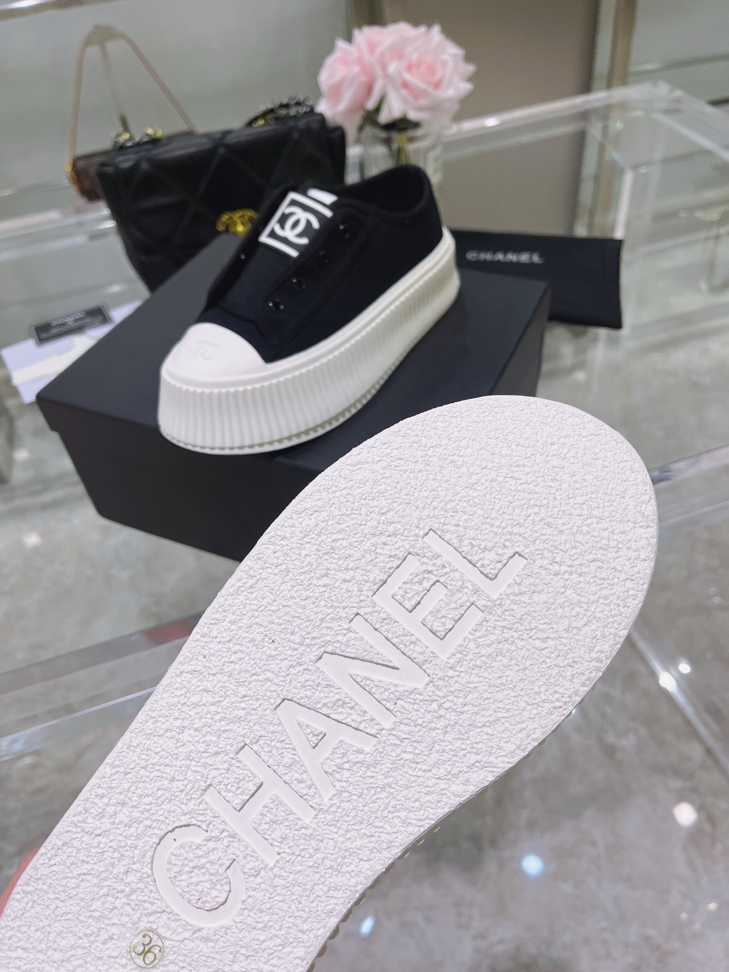 Chanel Platform Sneaker 20 - vstockx