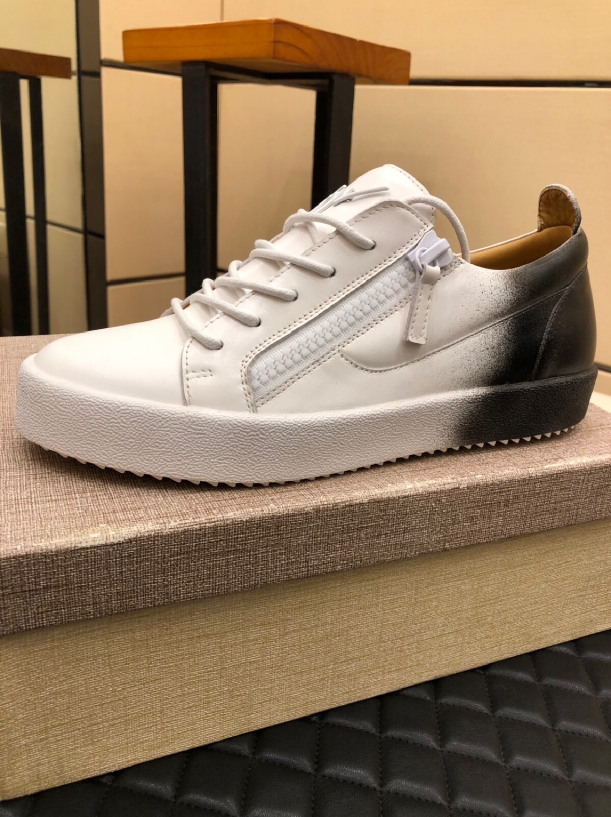 Giuseppe Zanotti Frankie Sneaker 9 - vstockx