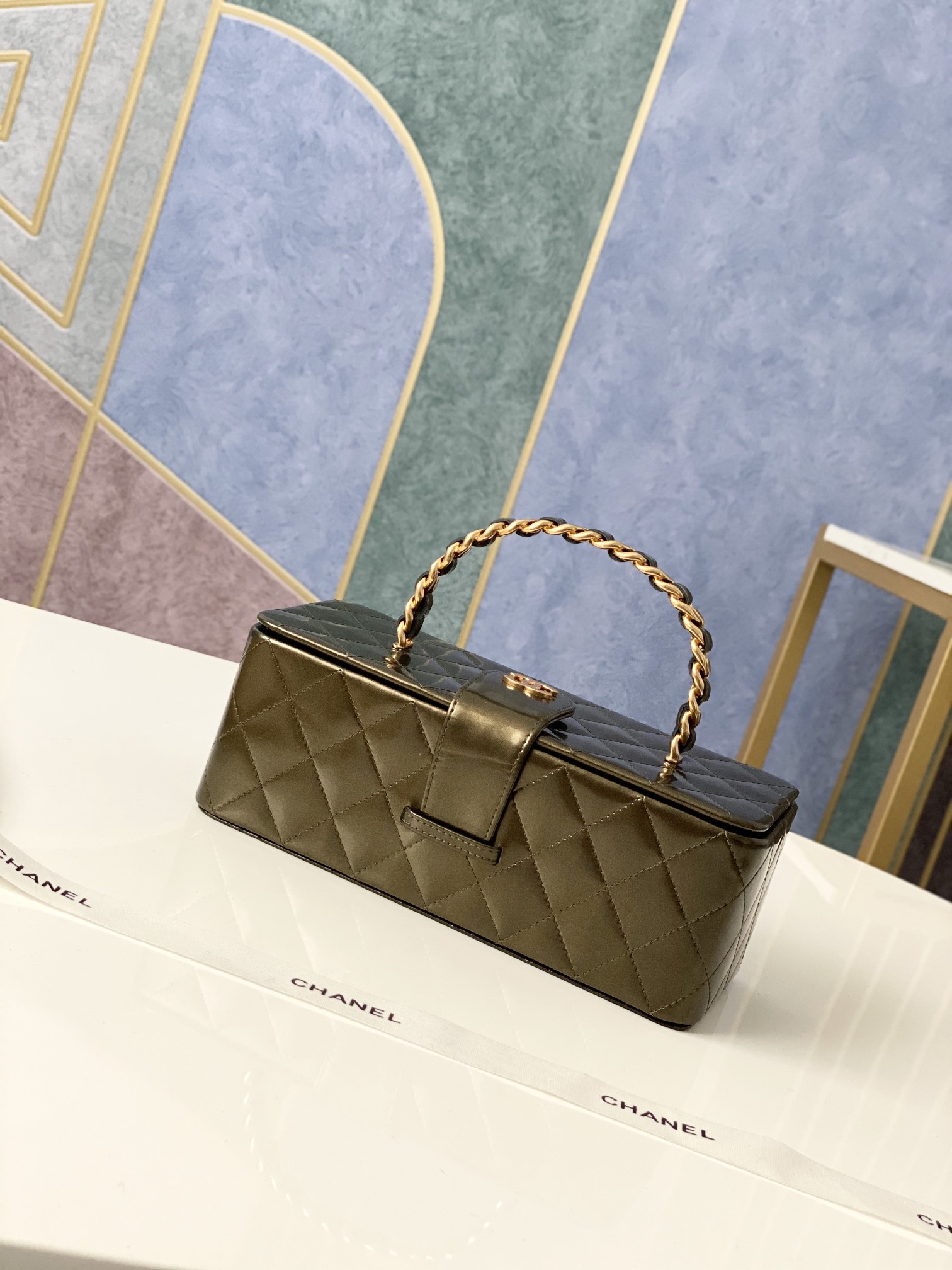 Handbag chanel 01919 size 22 10 8.5 cm - vstockx