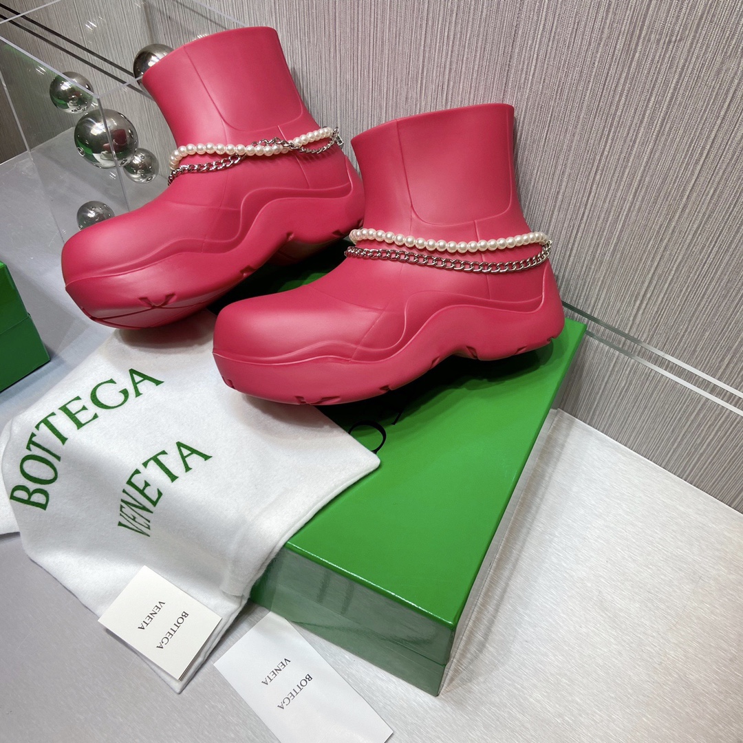Bottega Veneta Boots 24 - vstockx