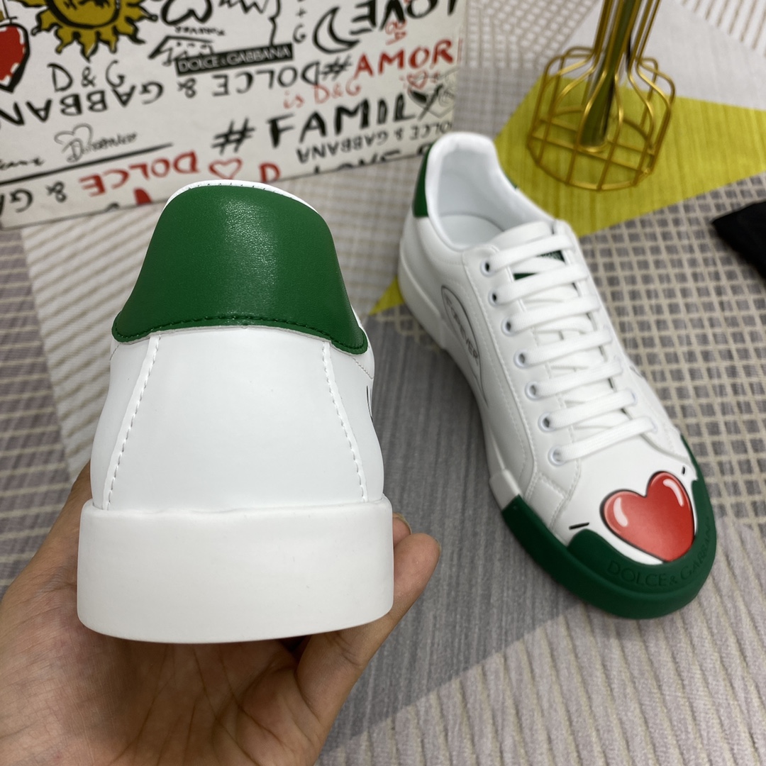 Dolce & Gabbana Low Tops Sneakers 93 - vstockx