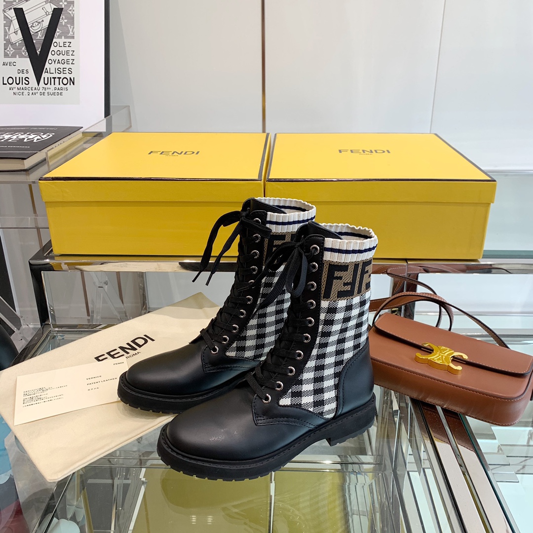 Fendi Boots 18 - vstockx