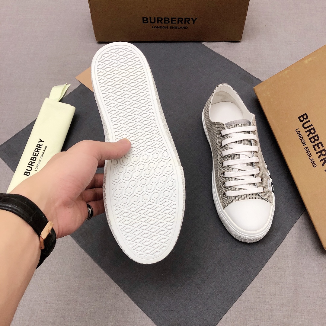 Burberry Perforated Check Sneaker 10 - vstockx