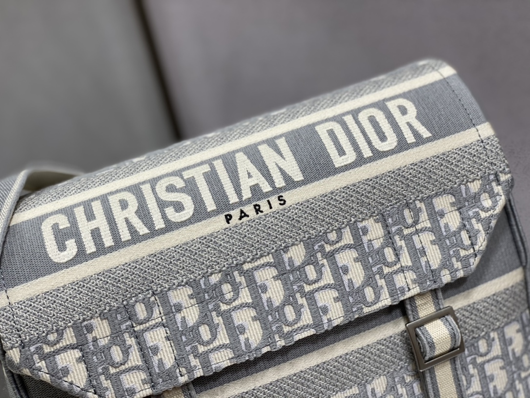 Handbag Dior size 28*12*26 cm - vstockx