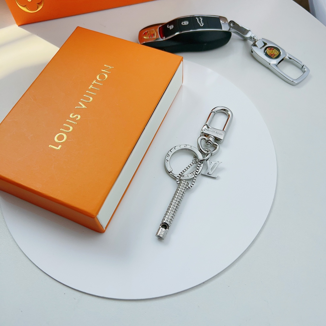 Jewelry Louis Vuitton 387 - vstockx