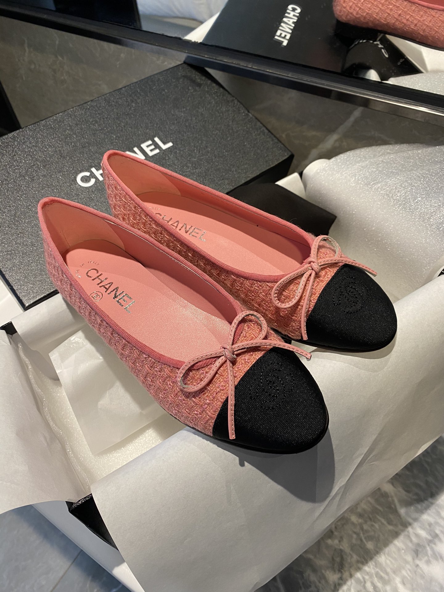 Chanel Ballerinas Fabric & Grosgrain 36 - vstockx