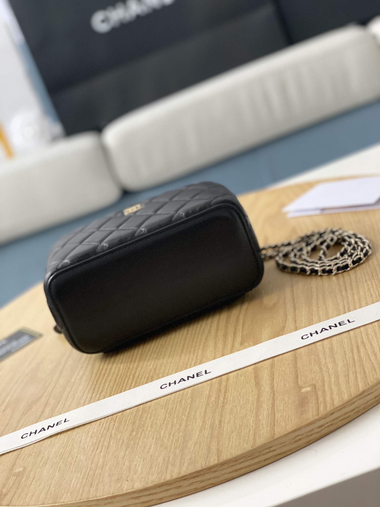 Handbag Chanel 81341 size 9.5*17*8 cm - vstockx