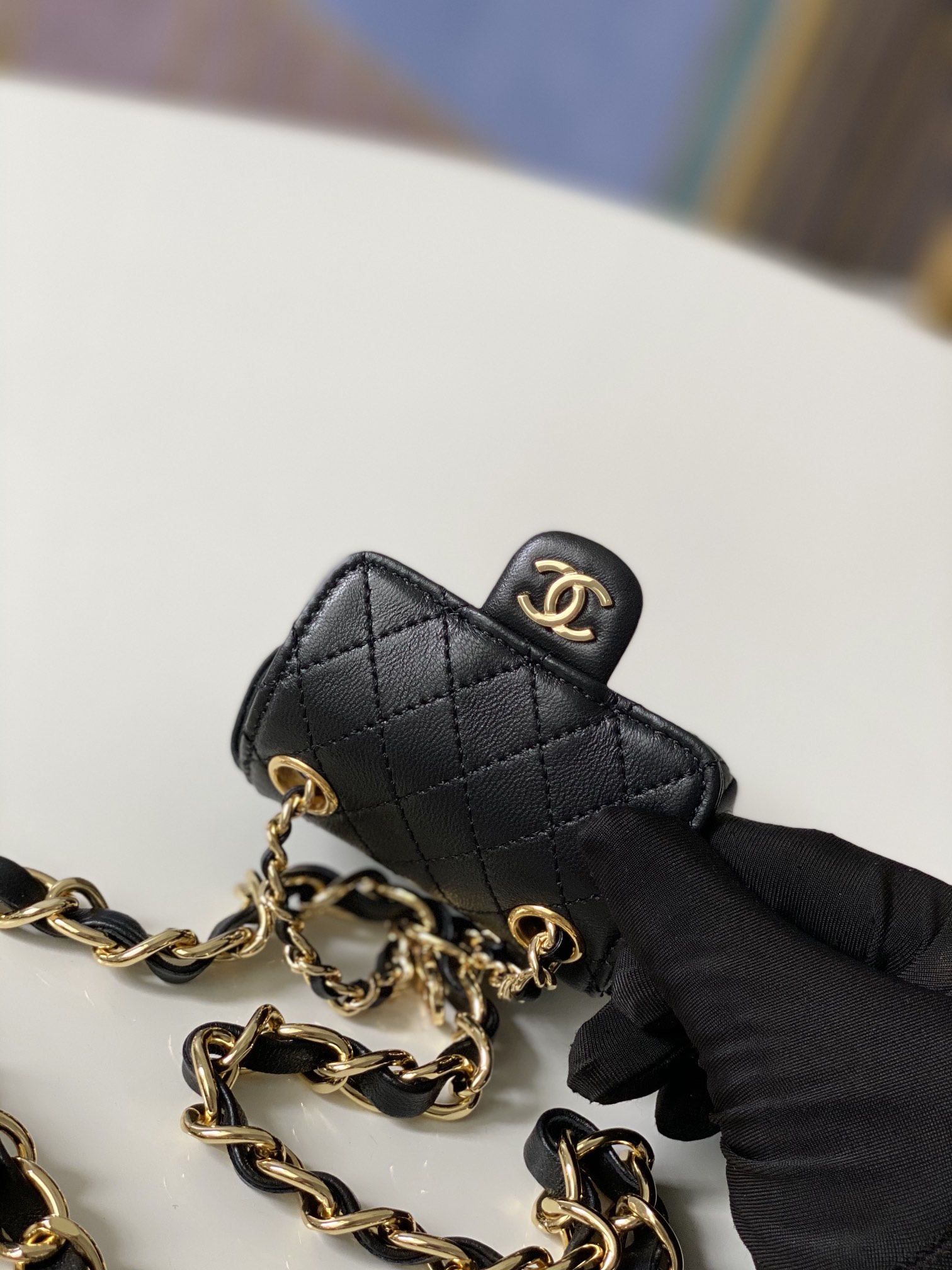 Handbag Chanel 2080 size 9.8.3 cm - vstockx