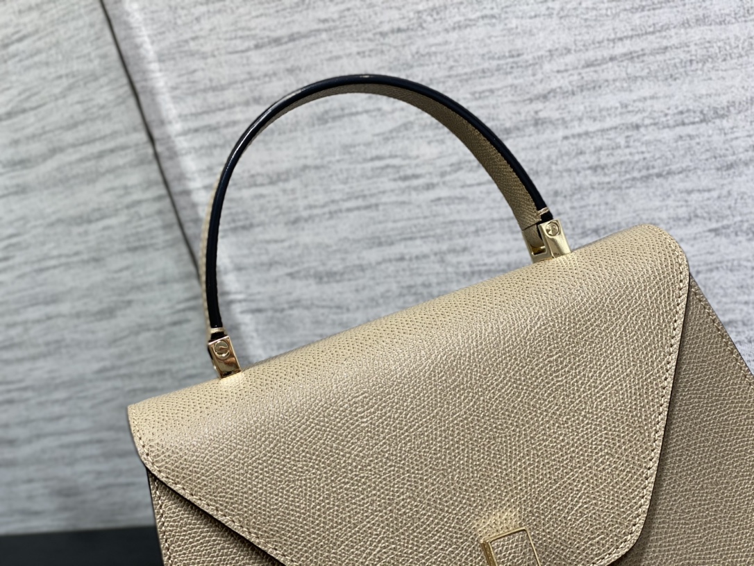 Handbag VALEXTRA size ** - vstockx