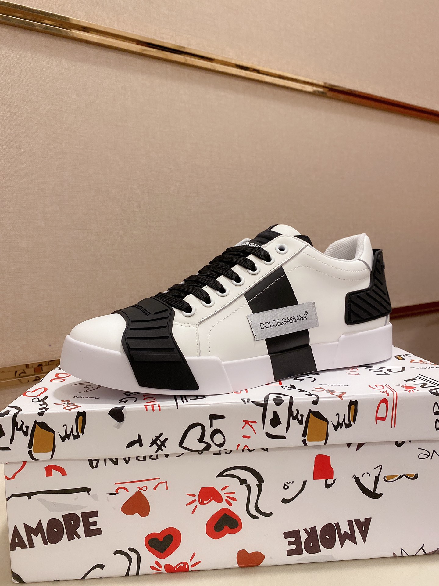 Dolce & Gabbana Low Tops Sneakers 65 - vstockx