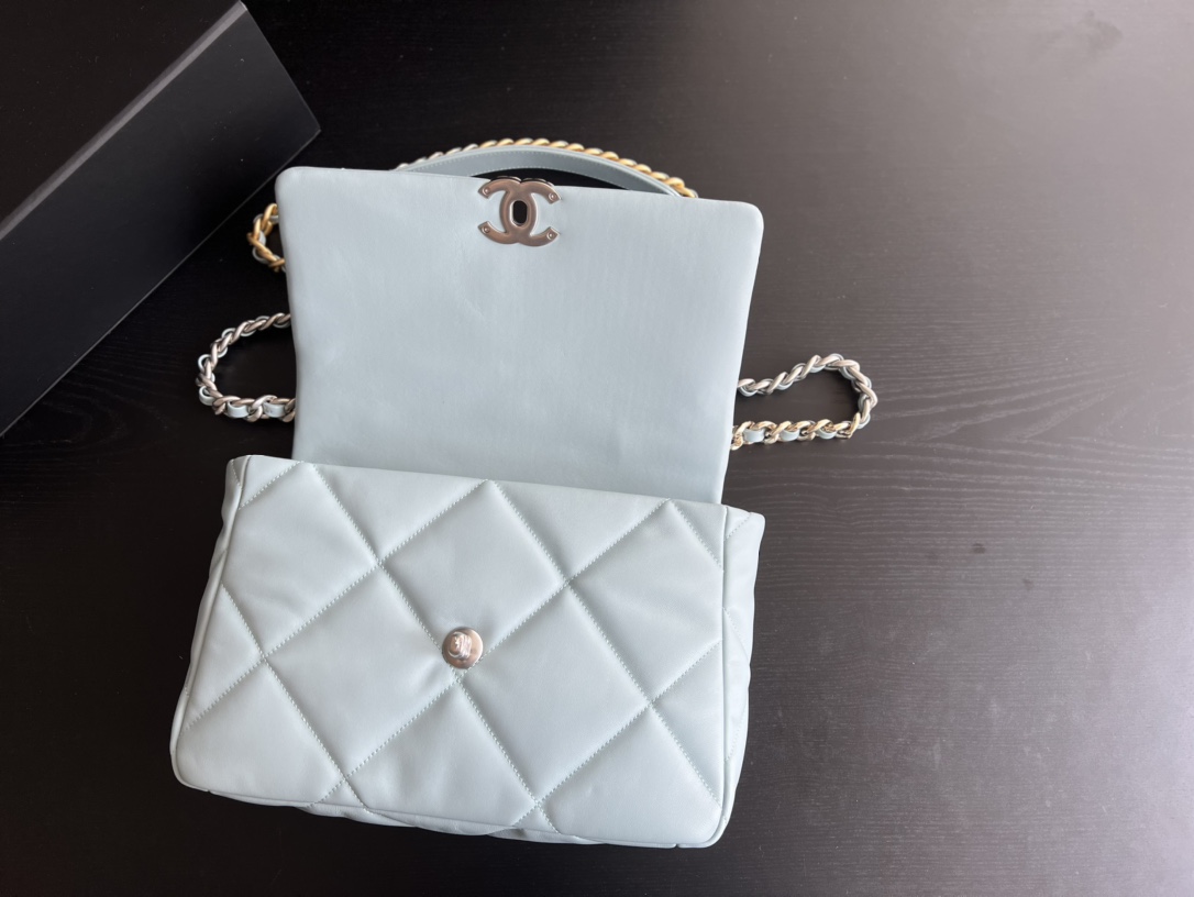 Handbag Chanel 1161 size 30cmx20cm10 cm - vstockx