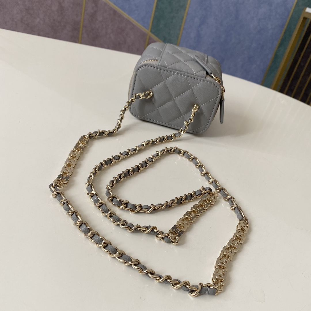 Handbag Chanel 81186 size 10.5-8.5-7 cm - vstockx