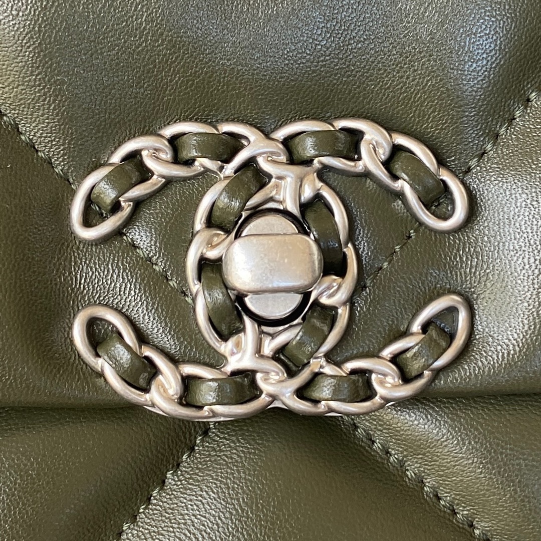 Handbag Chanel size 26 cm - vstockx