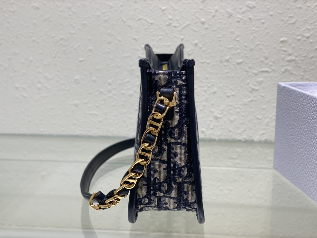 Handbags Dior CD Signature Hobo 2213 size:23.5*14.5*6 cm - vstockx