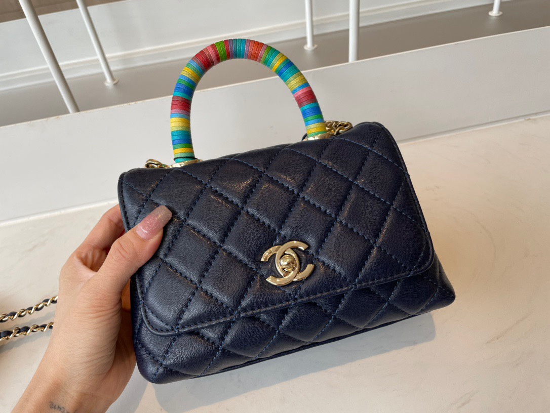 Handbag Chanel AS2215 - vstockx