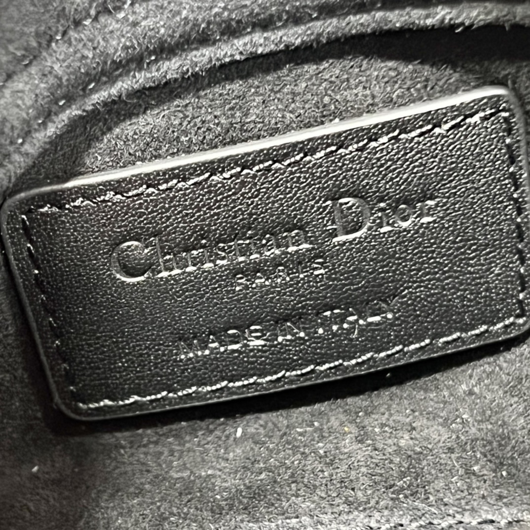 Handbag Dior 9035 size 12  10.2  5 cm - vstockx