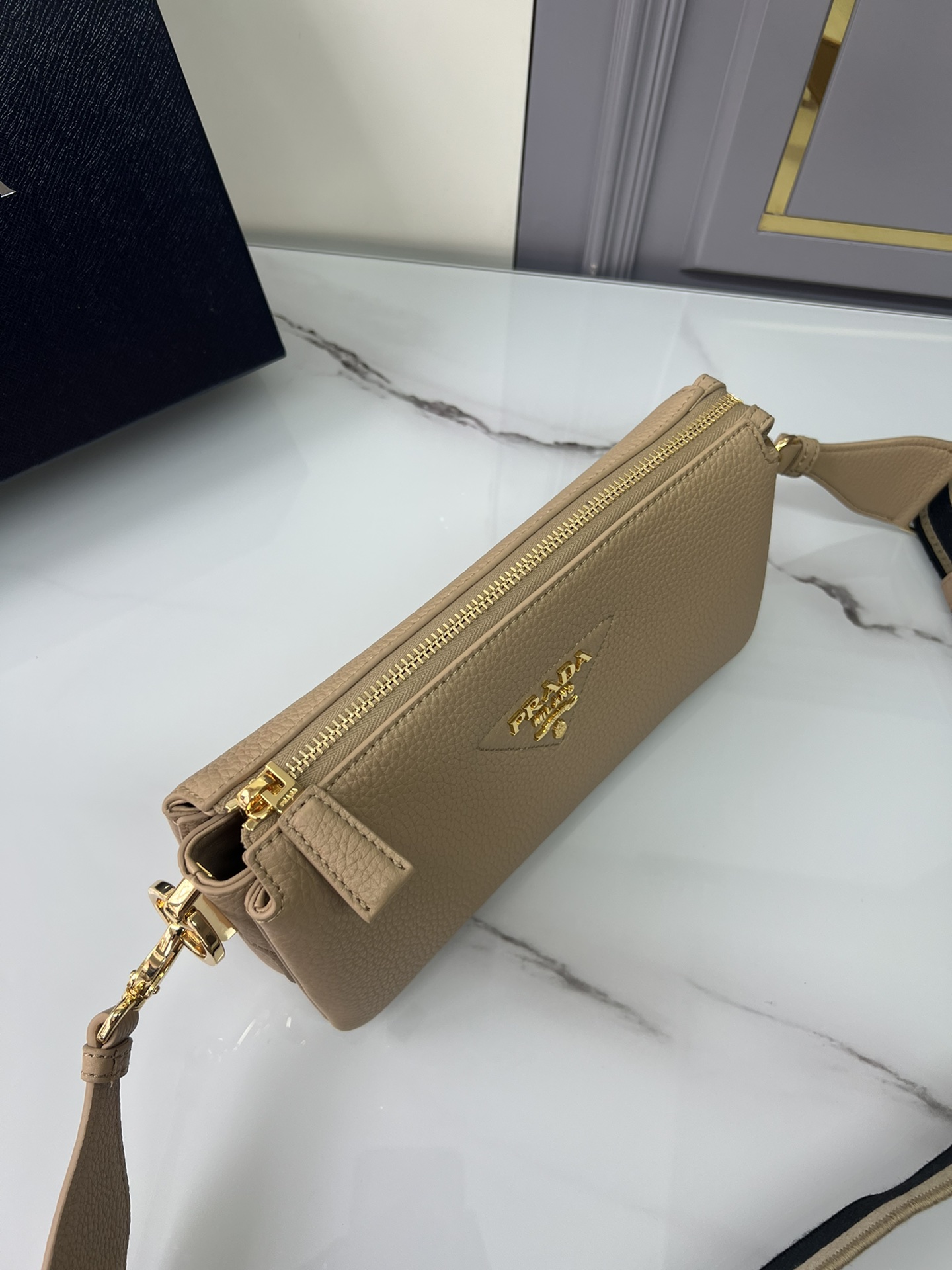 handbags prada 1BH194 23*14*6.5 - vstockx