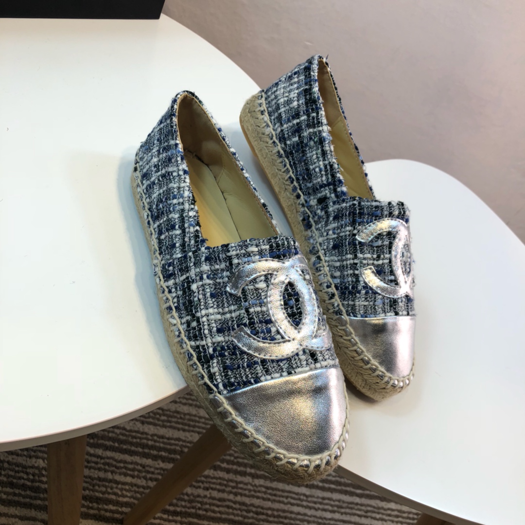 Chanel Loafers 37 - vstockx