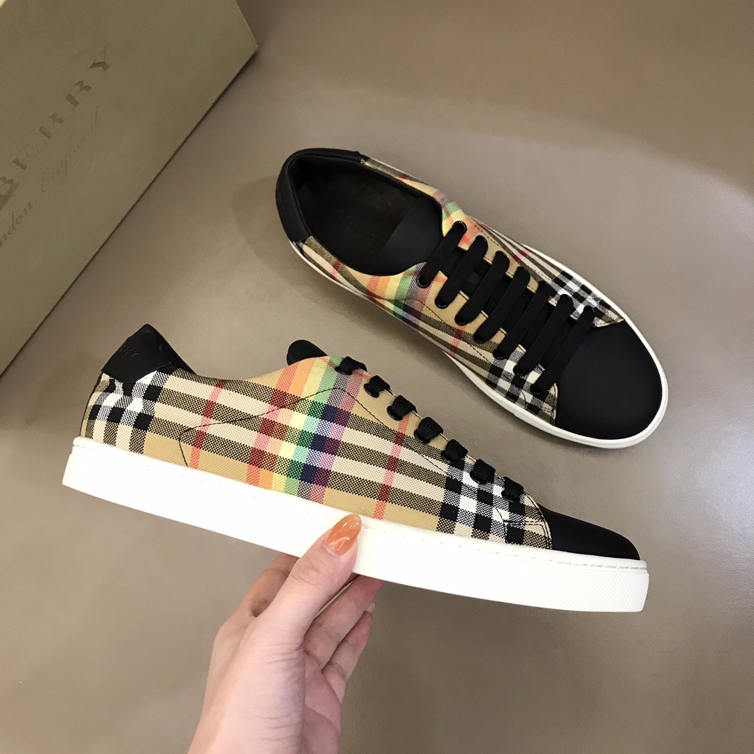 Burberry Perforated Check Sneaker 50 - vstockx