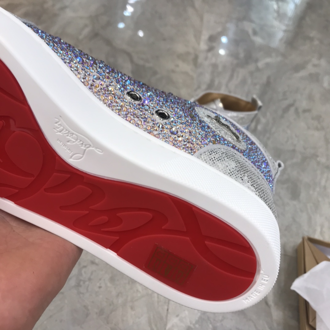 Christian Louboutin Louis Junior Spikes Orlato Flat Sneakers 19 - vstockx